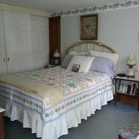 Farmstead Bed And Breakfast Eliot Exterior photo